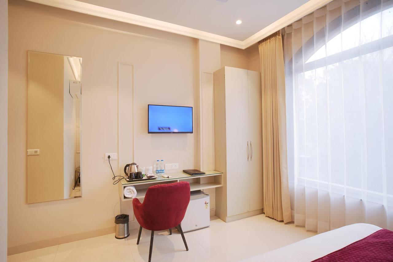 Hotel Green Land Heights Амритсар Экстерьер фото