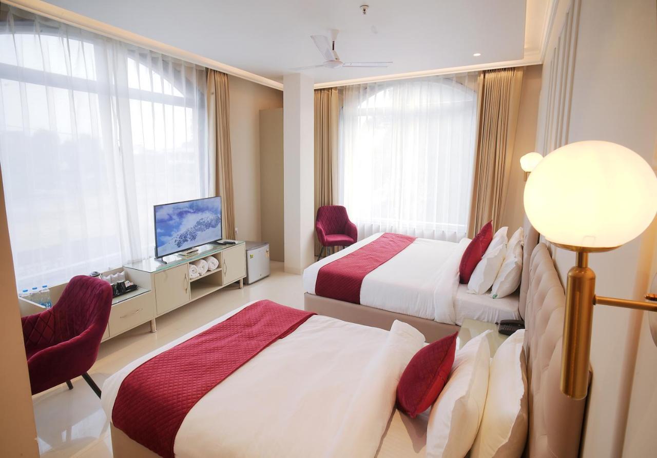 Hotel Green Land Heights Амритсар Экстерьер фото