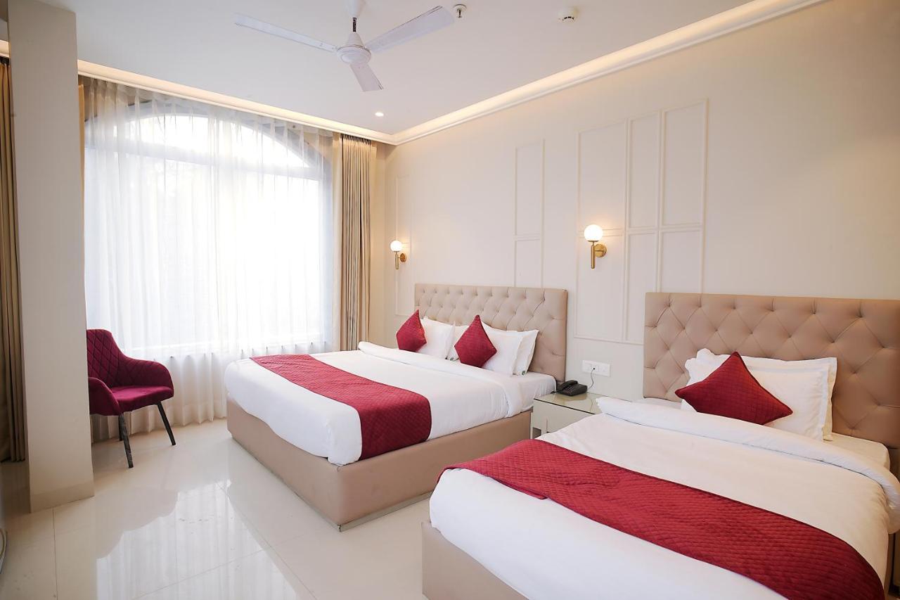 Hotel Green Land Heights Амритсар Экстерьер фото