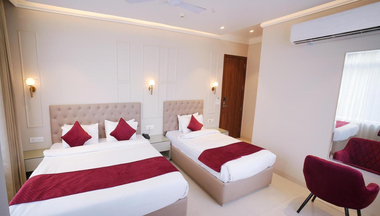 Hotel Green Land Heights Амритсар Экстерьер фото